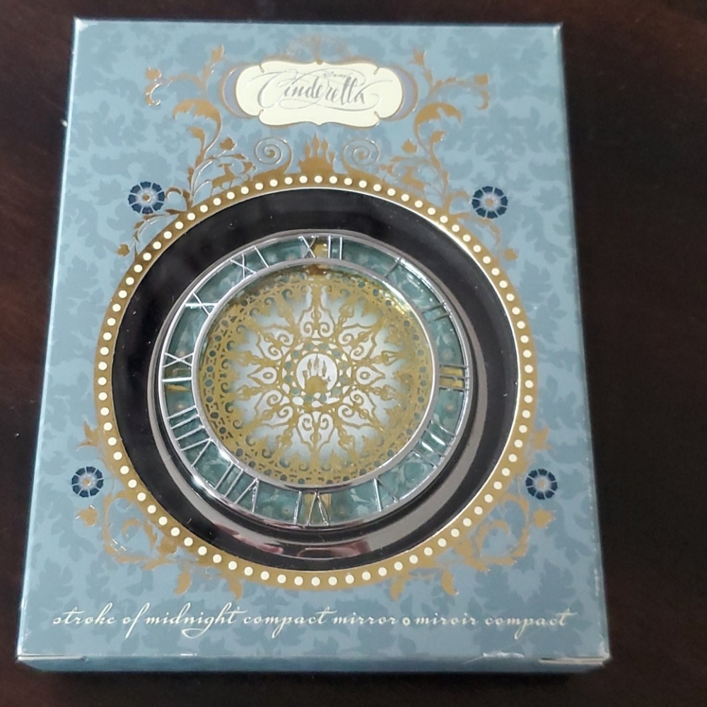 Disney + Sephora Collab compact mirror